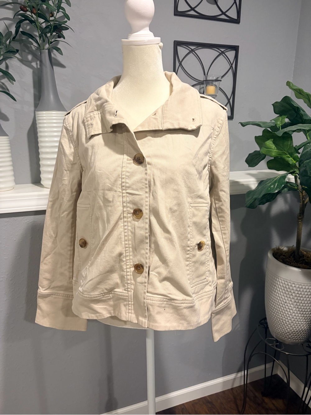 LOFT Cream Button-Front Utility Jacket